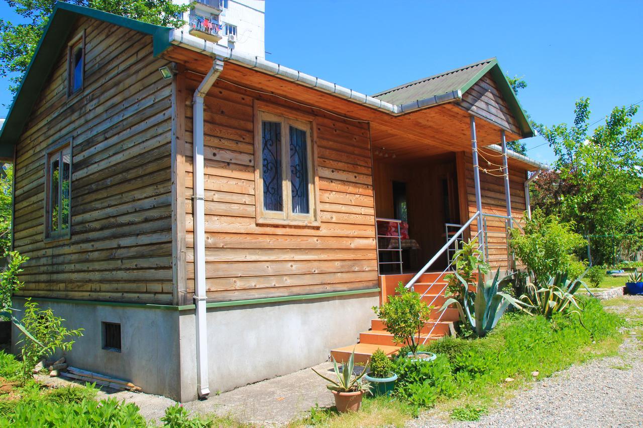Wooden Cottage 마킨자우리 외부 사진